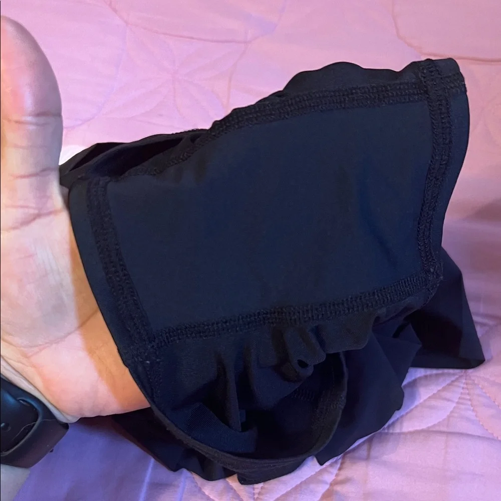 ALO Yoga Black Circle Skater Skirt